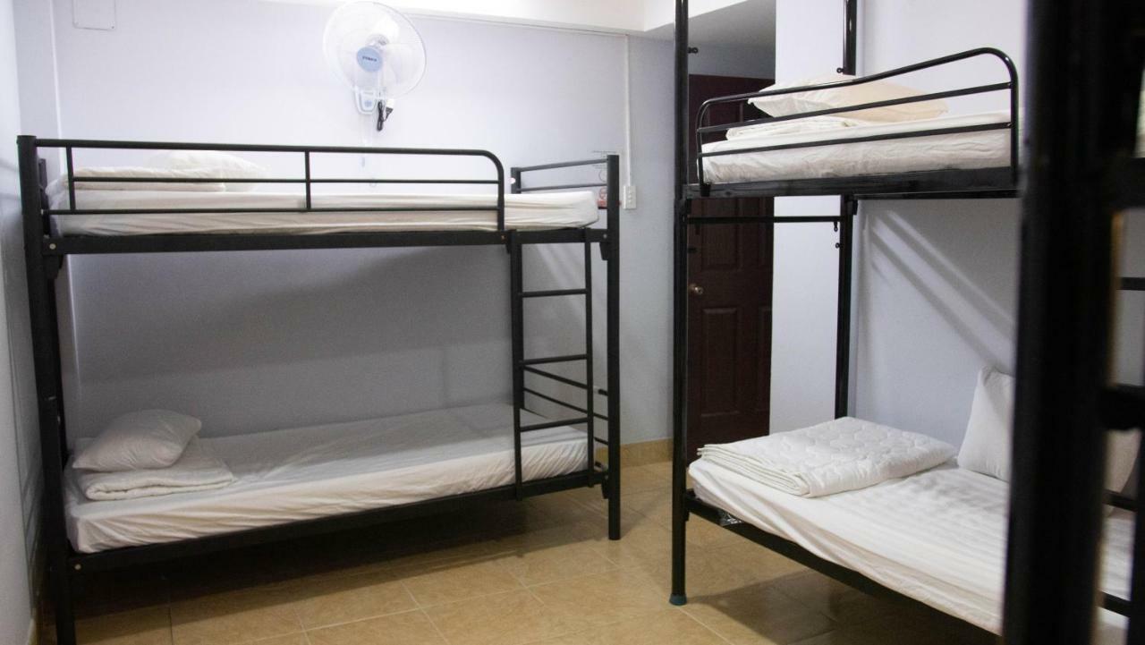 Language Exchange Hostel 2 Ho Chi Minh City Exterior photo