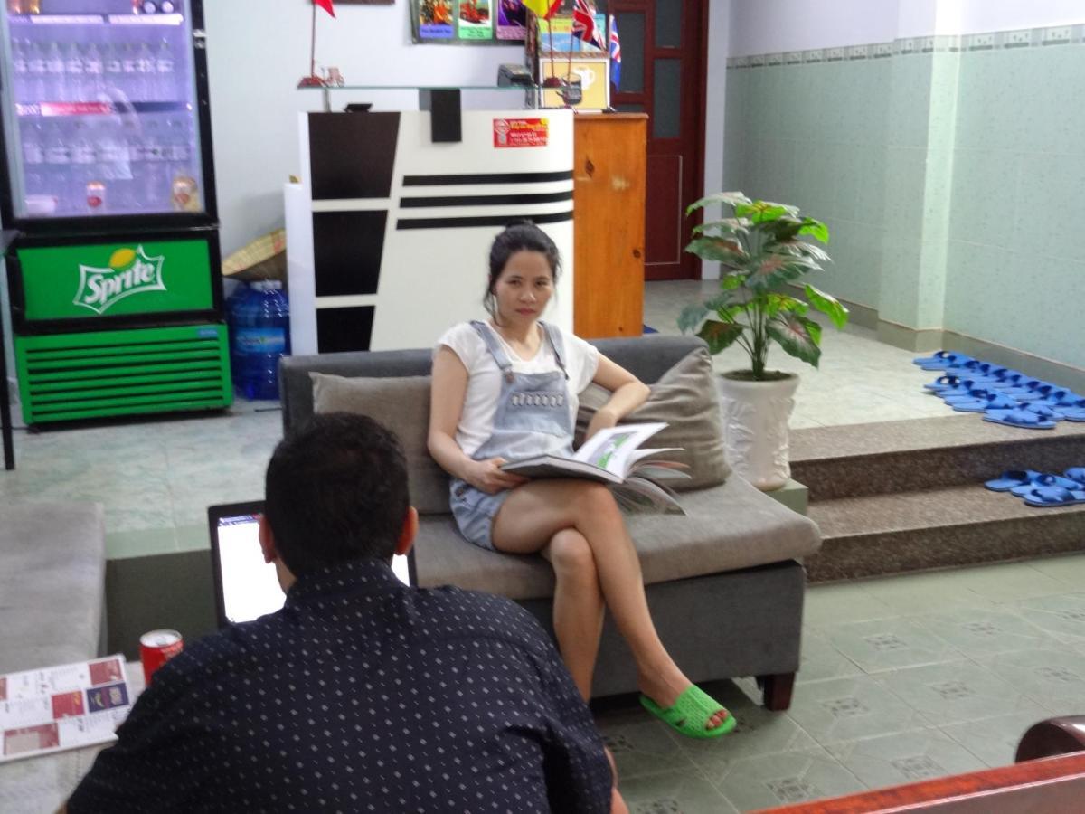 Language Exchange Hostel 2 Ho Chi Minh City Exterior photo